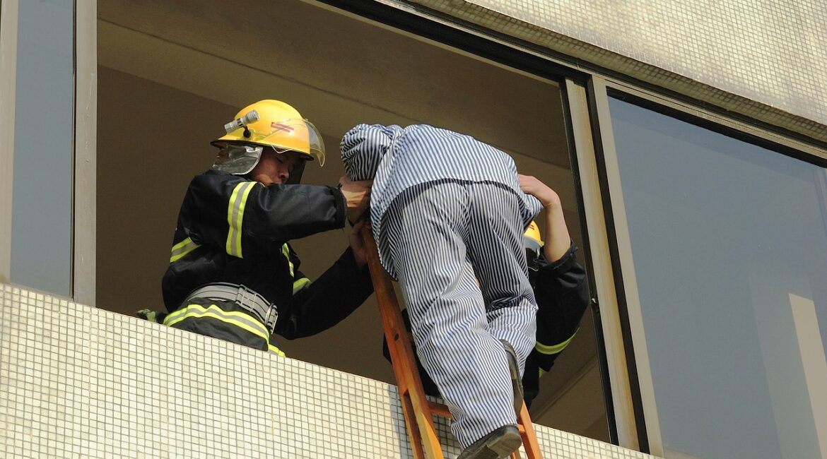 7 Best Fire Safety Tips: What to Do in a Fire