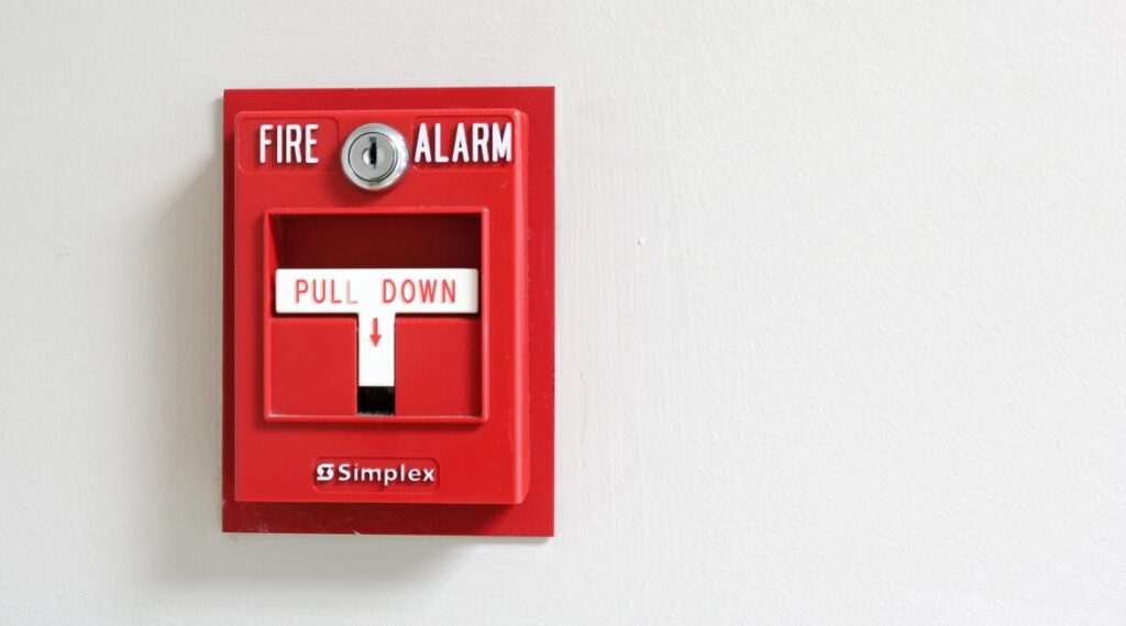 Fire Alarm System Panels and Control Panels: Key Functions and Benefits