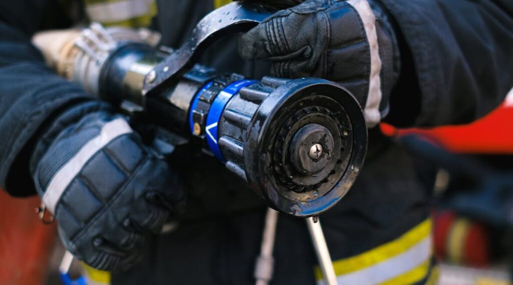 Comparing Traditional Fire Suppression Methods with Water Mist Systems